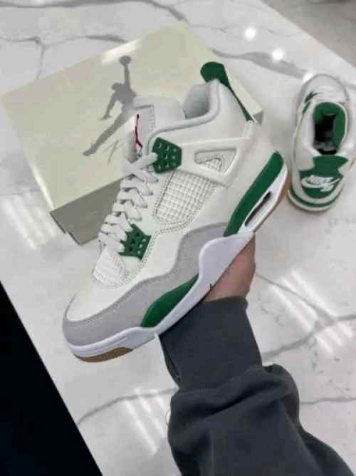 Jordan Retro 4 Pine Green Semi UA