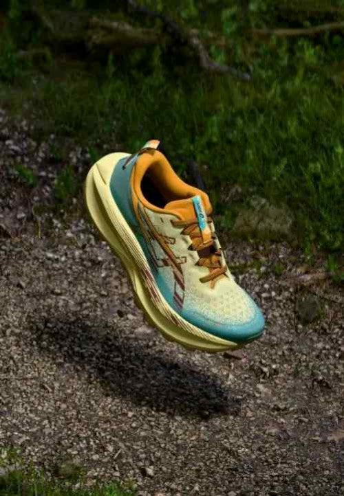 asiccss Trabuco Max 4 WHEAT YELLO
