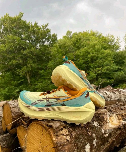 asiccss Trabuco Max 4 WHEAT YELLO