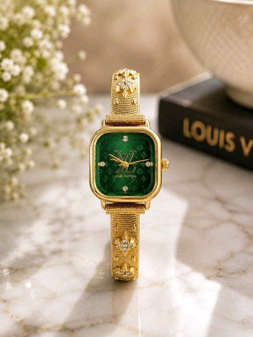 Louii_s Vuitton Gold Green