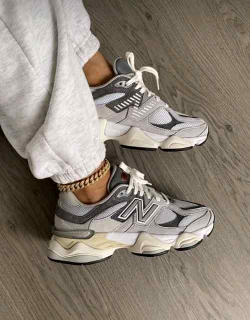 neww balancee 9060 Rain Cloud for her