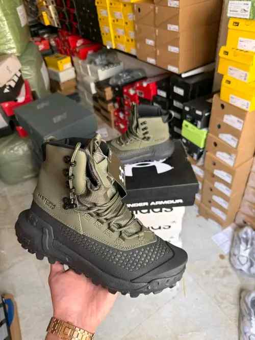 Underr Armourr Hovr Raider WP Olive Green Black