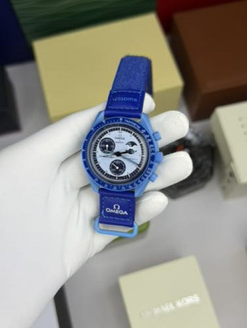 OMEG_A SWATCH
