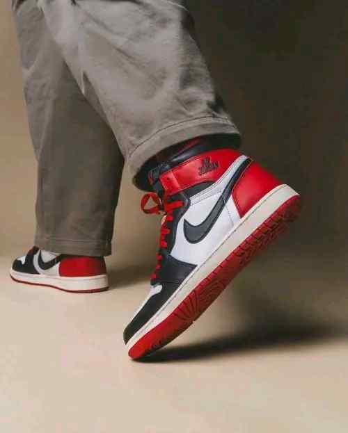 AIR JORDAN RETRO 1 OG BLACK TOE HIGH REIMAGINED