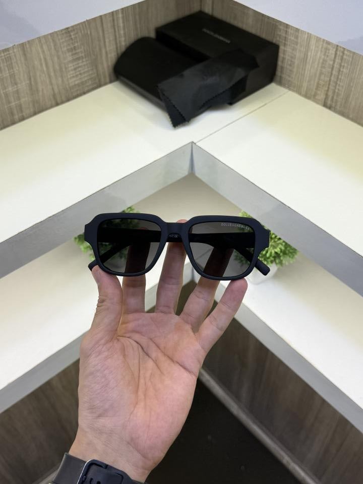 Dolc & Gabbana 6069 Premium sunglass (Matt Black)