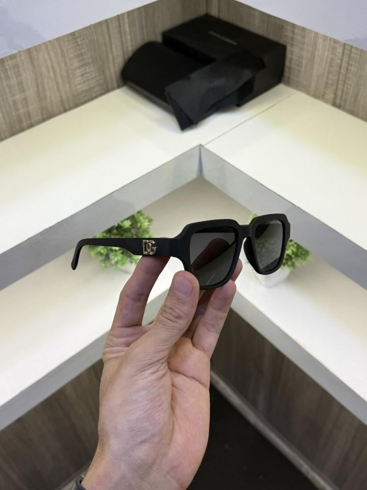Dolc & Gabbana 6069 Premium sunglass (Matt Black)