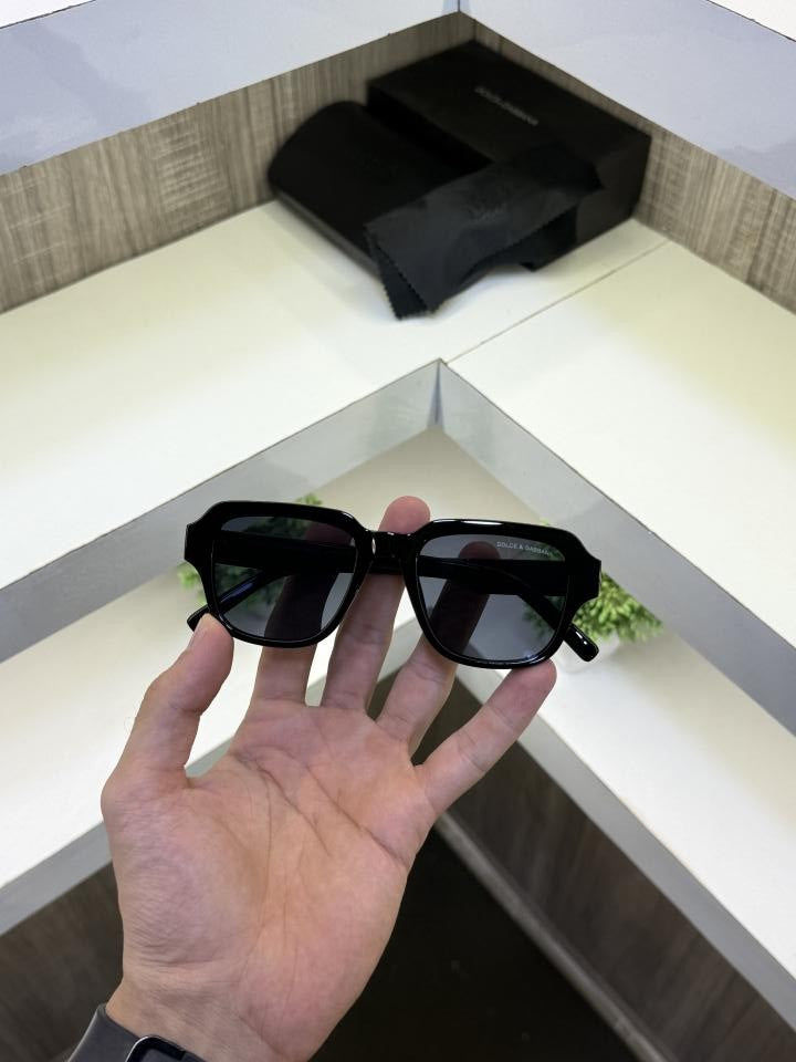 Dolc & Gabbana 6069 Premium sunglass ( Glossy Black )