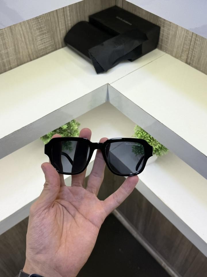 Dolc & Gabbana 6069 Premium sunglass ( Glossy Black )