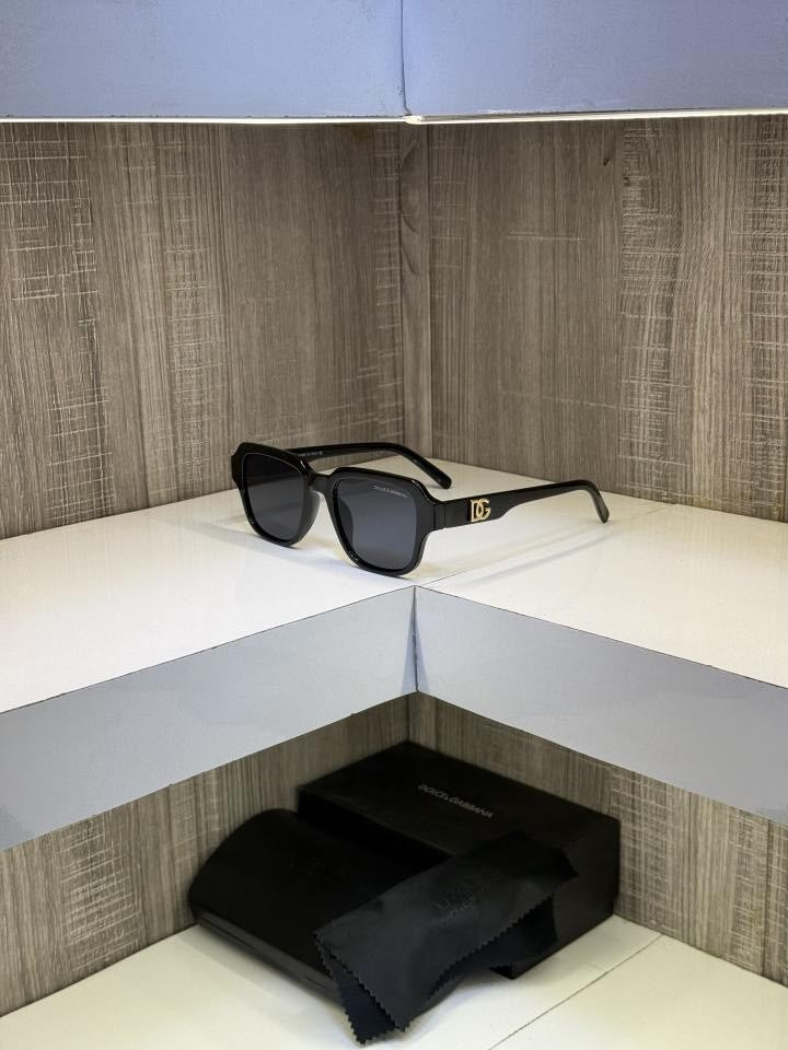 Dolc & Gabbana 6069 Premium sunglass ( Glossy Black )