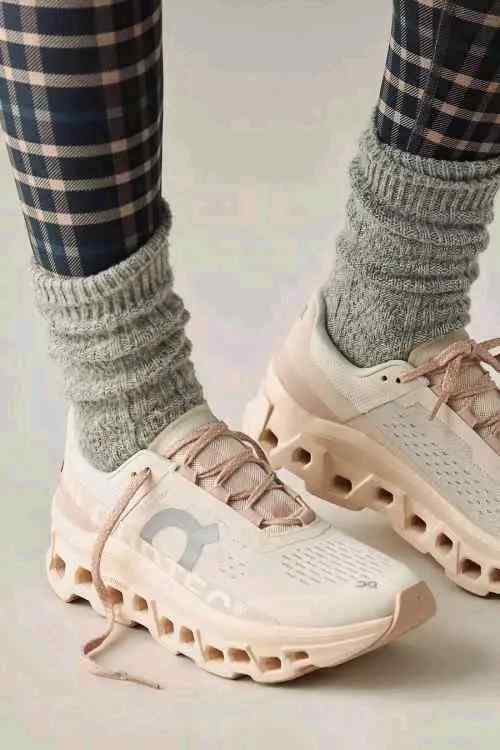 On CloudMonster Women Moon Fawn for her