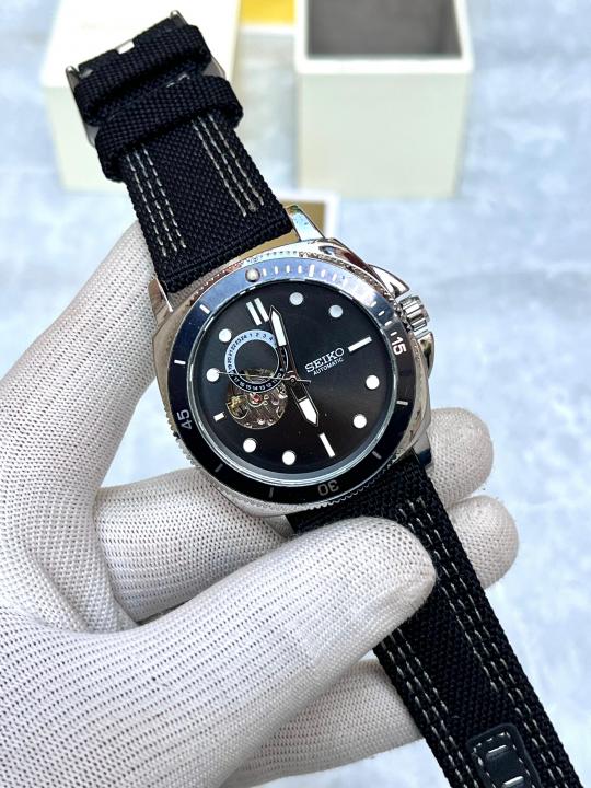 Seiko 5 Sprots Automatic