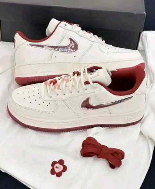 Nikkee Airforce 1 Valentine s Day 2025 for her