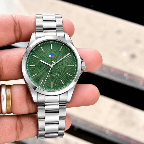 Tommy Hilfige Mens Store Article watch