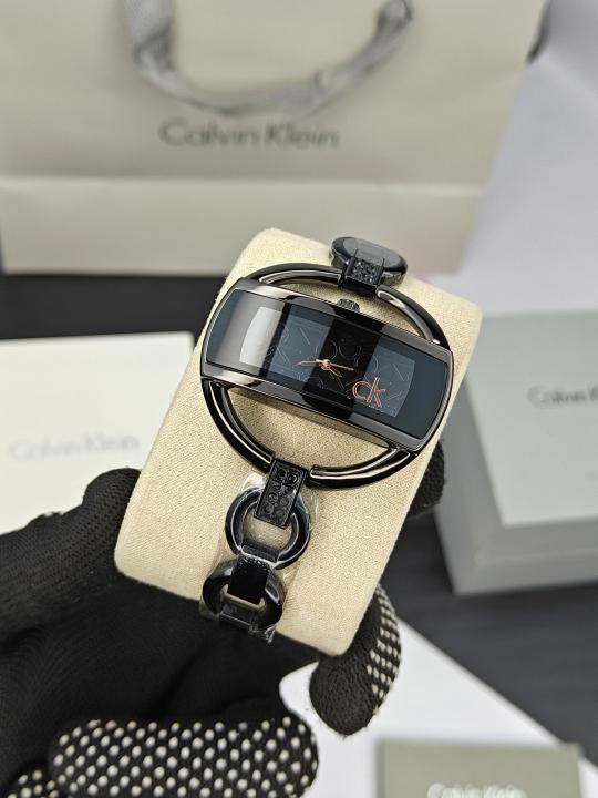 CALVIN KLEI_IN LEDIES M-520