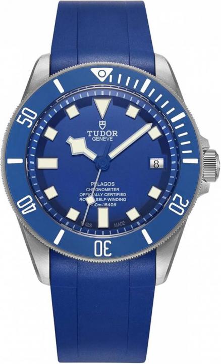 TUDO R PELAGOS RUBBER STRAP AUTOMATIC BLUE 246