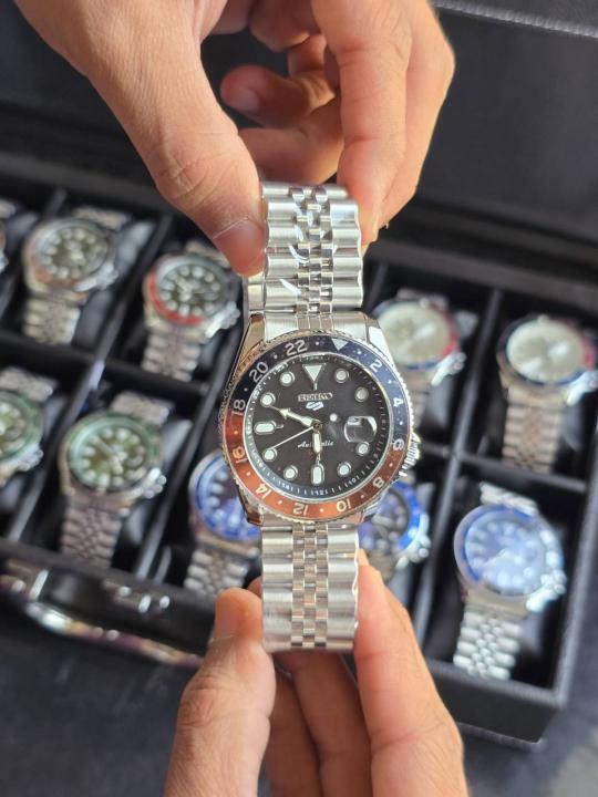 SEIK O 5 SPORTS GMT MOVEMENT LIKE AUTO OG LOCK OFTEN RED 297