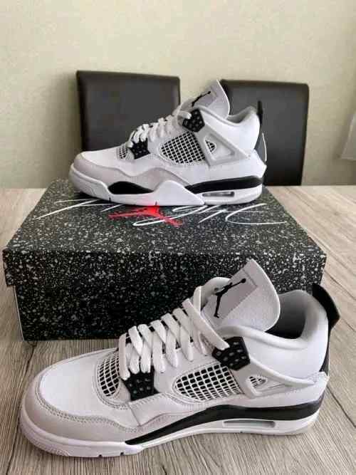 jordan retro 4 MILITARY BLACK SEMI UA