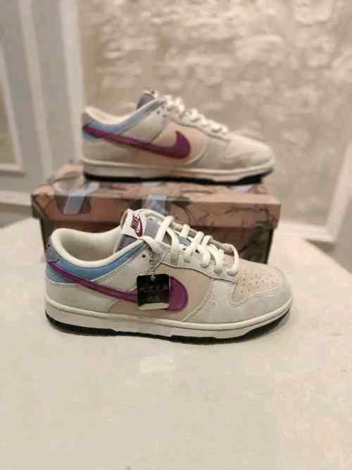 NIKkEE SB DUNK LOW X OTOMO KATSUHIRO STEAMBOY