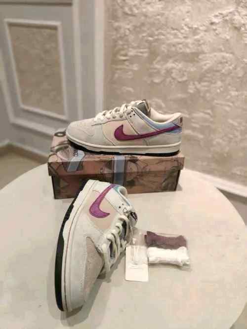 NIKkEE SB DUNK LOW X OTOMO KATSUHIRO STEAMBOY