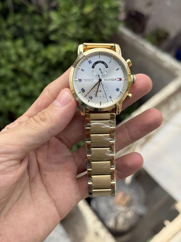 Tommy Hilfige Day Date Chronograph ( 1st Quality )