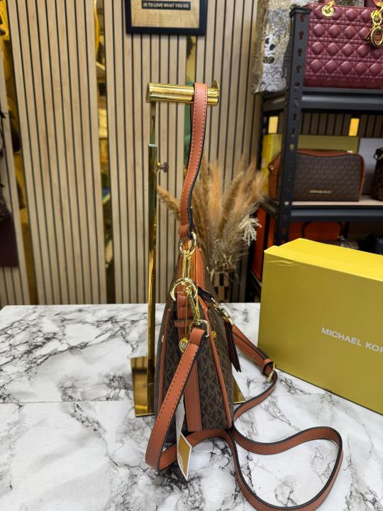 Michael kor Jet Set Logo Crossbody Shoulder Bag With Box And Dust Bag (Brown)