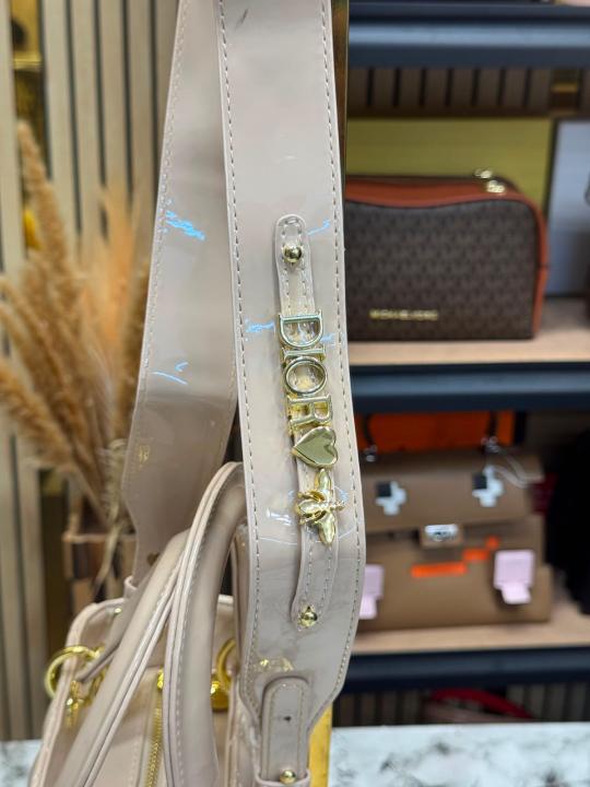 Christian Dio Medium lady Glossy Handbag With Box And Dust Ba RICOT) 1809