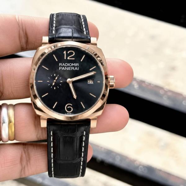 Panerai Radiomir Men Watch
