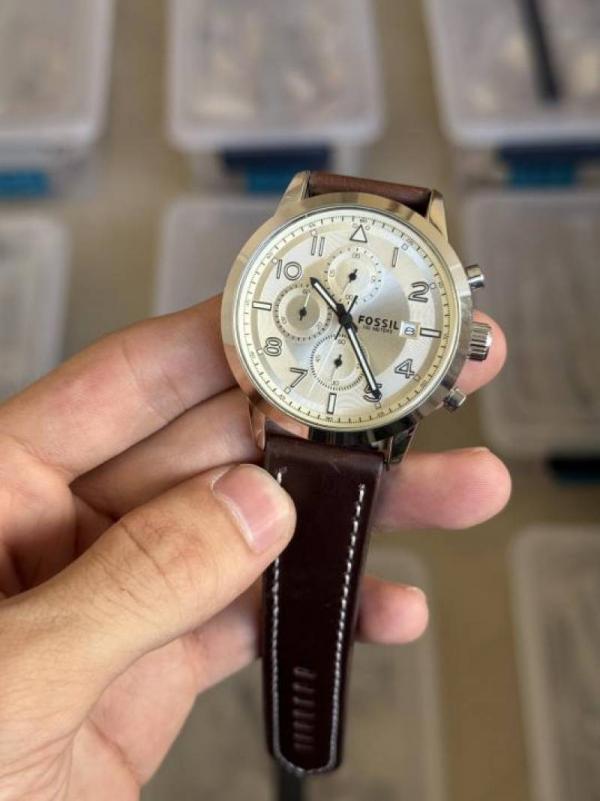 Fossi FS5138 100 Meter Chronograph