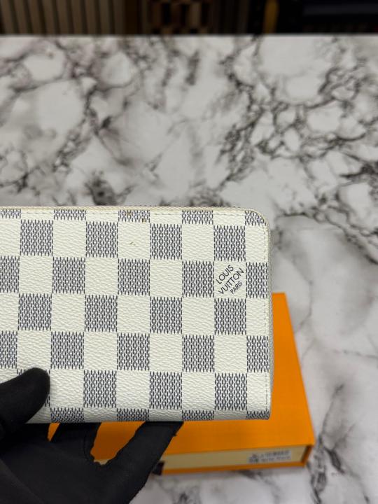 LOUI VUITTON PREMIUM WALLET WITH OG BOX AAA60017 [ WHITE STYLE ]