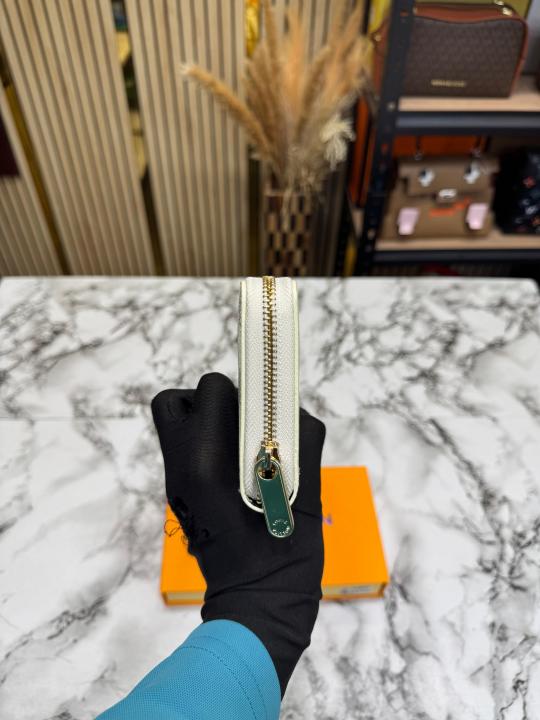 LOUI VUITTON PREMIUM WALLET WITH OG BOX AAA60017 [ WHITE STYLE ]