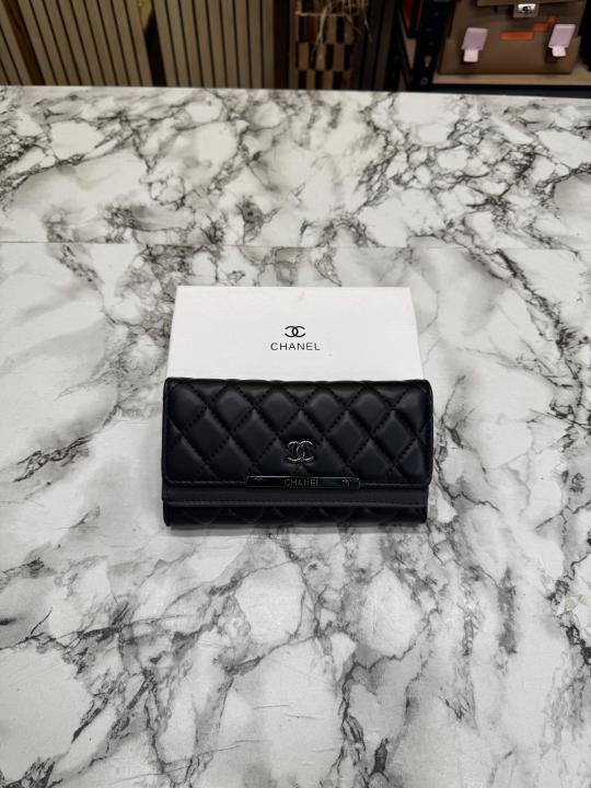 CHANE PREMIUM LONG WALLET WITH OG BOX 2050 ( BLACK)