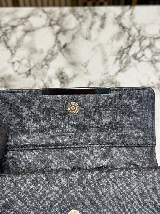CHANE PREMIUM LONG WALLET WITH OG BOX 2050 ( BLACK)