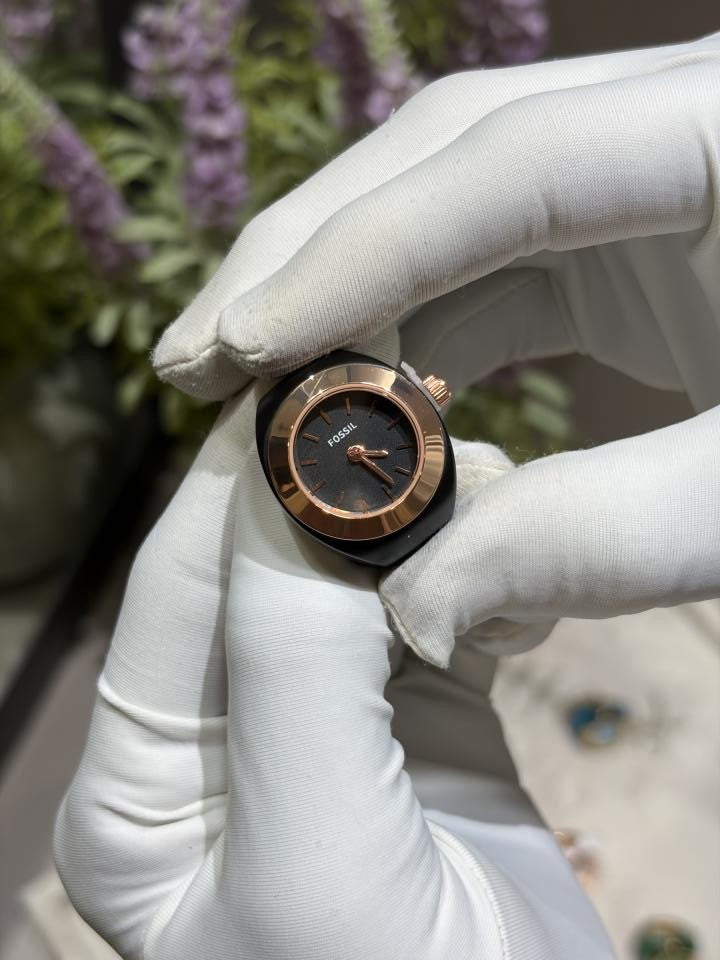 FOSSIIL UNISEX RING WATCH rose R-16