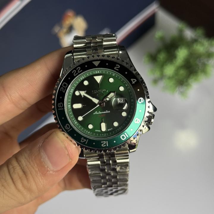 Seiko GMT Mens Quartz watch