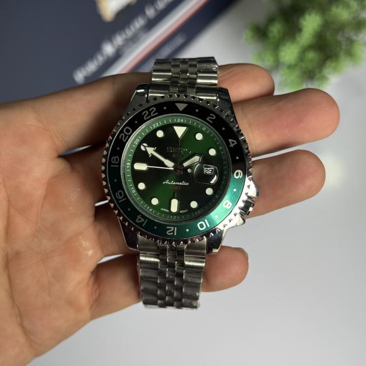 Seiko GMT Mens Quartz watch