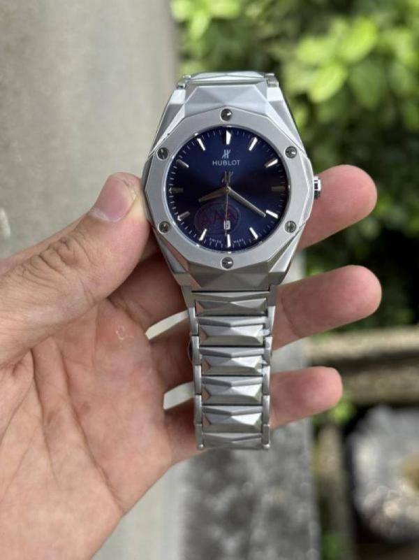 Hublot Bigbang Quartz Metal Blue