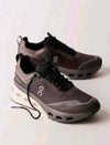ON Cloud nova X Trainers