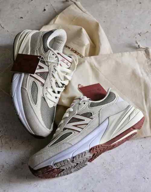 neww balancee 990 Beige Loro Piana