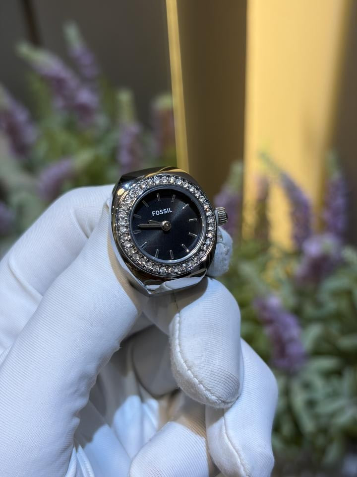 FOSSIIL DIAMOND UNISEX RING WATCH R-23