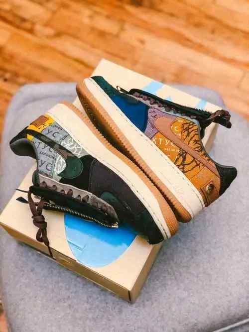 Nikkee AirForce 1 Low Travis Scott Cactus Jack Semi UA