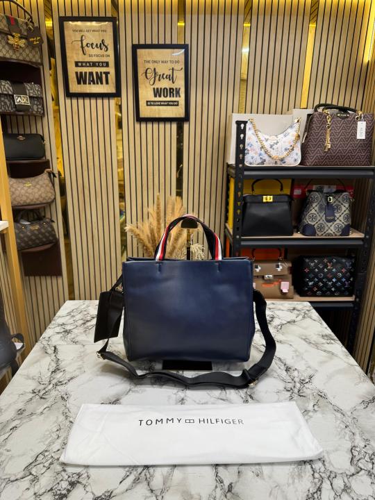 Tommy Hilfige Large Tote Bag With Shoulder Strap Navy Blue (1008)