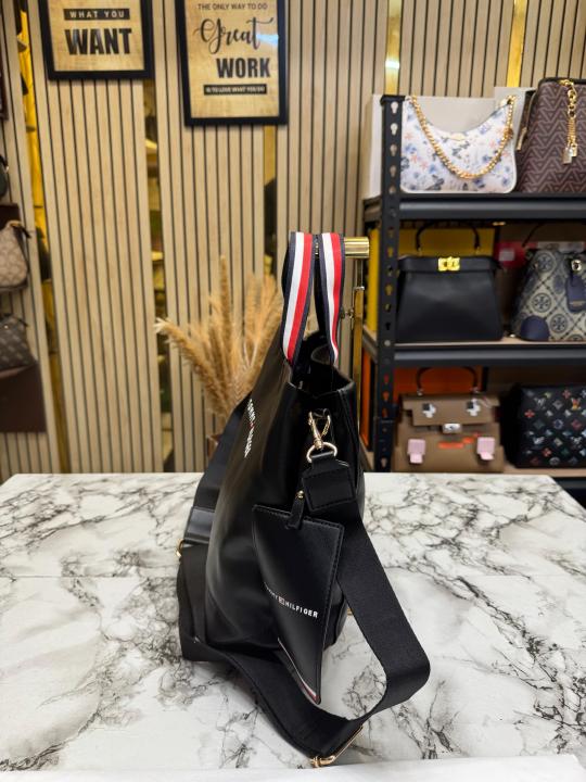 Tommy Hilfige Large Tote Bag With Shoulder Strap Black (1008)