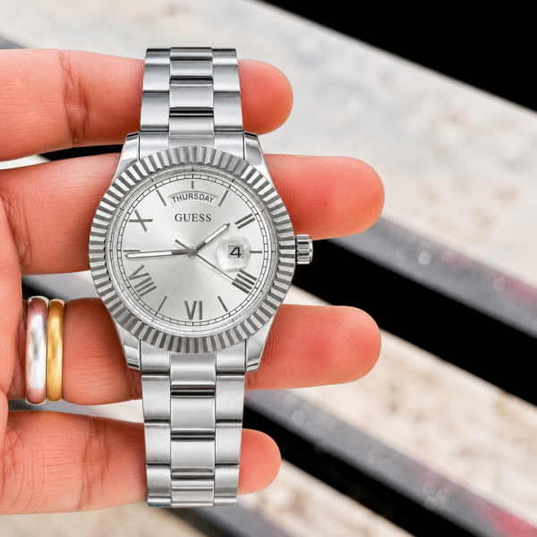 Gues s Day Date Men Silver White
