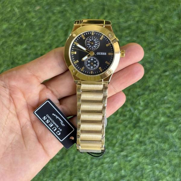 Gues s Jet Multifunction Mens Analog watch