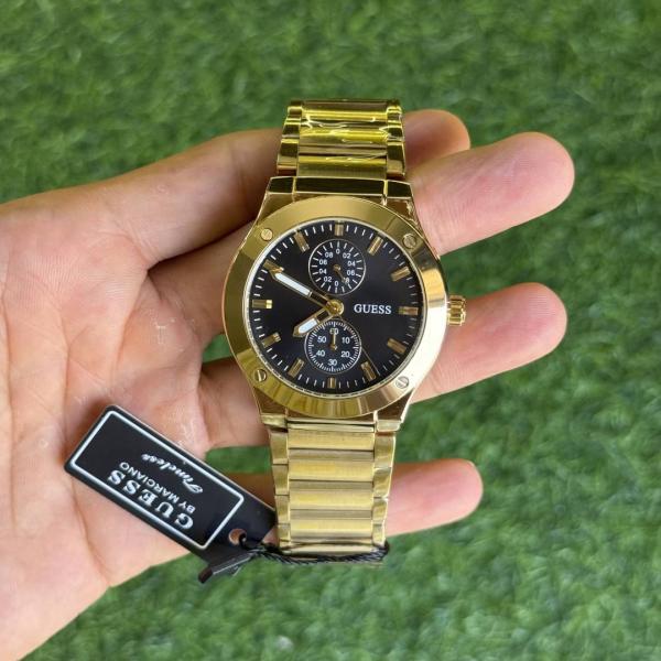 Gues s Jet Multifunction Mens Analog watch