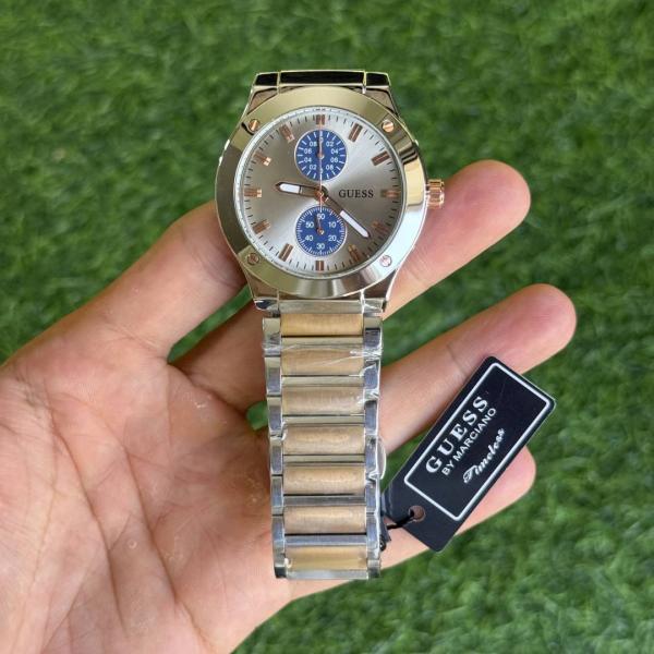 Gues s Jet Multifunction Mens Analog watch