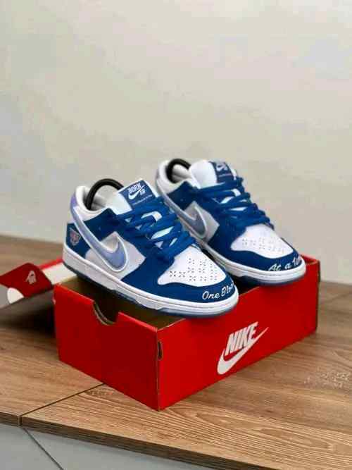 Nikkee SB Dunk Low Born X Raised One Block At Time