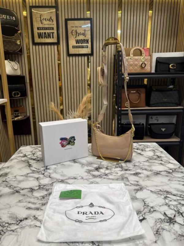 PRADDA RE EDITION GLOSSY BAG WITH OG BOX DUST BAG CARD CREAM DAMAGE BOX