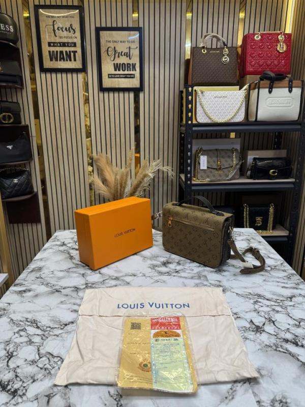 Loui Vuitton Metis Pochette With Box And Dust Bag (Brown-40780)