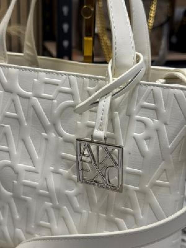 Arma_Exchange_Embossed_Crossbody_Bag_With_Box_And_Dust_Bag_(8808-White)